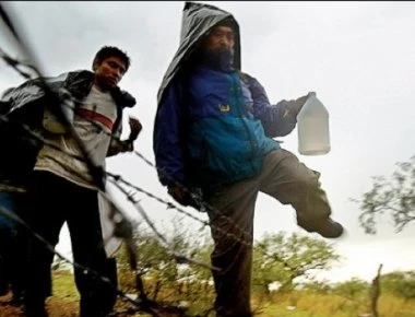 Αύξηση ρεκόρ 122% των αφίξεων λαθραίων μεταναστών στην Ελλάδα: Ο Έβρος μετατρέπεται σε νέα Λέσβο